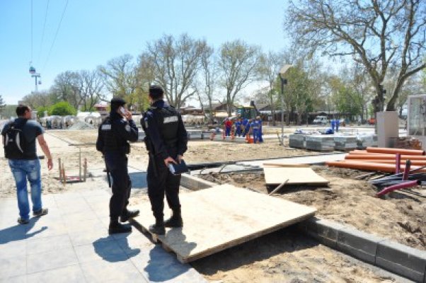 Lucrările în Mamaia se termină până pe 15 iunie, când va fi organizată o paradă cu maşini de epocă